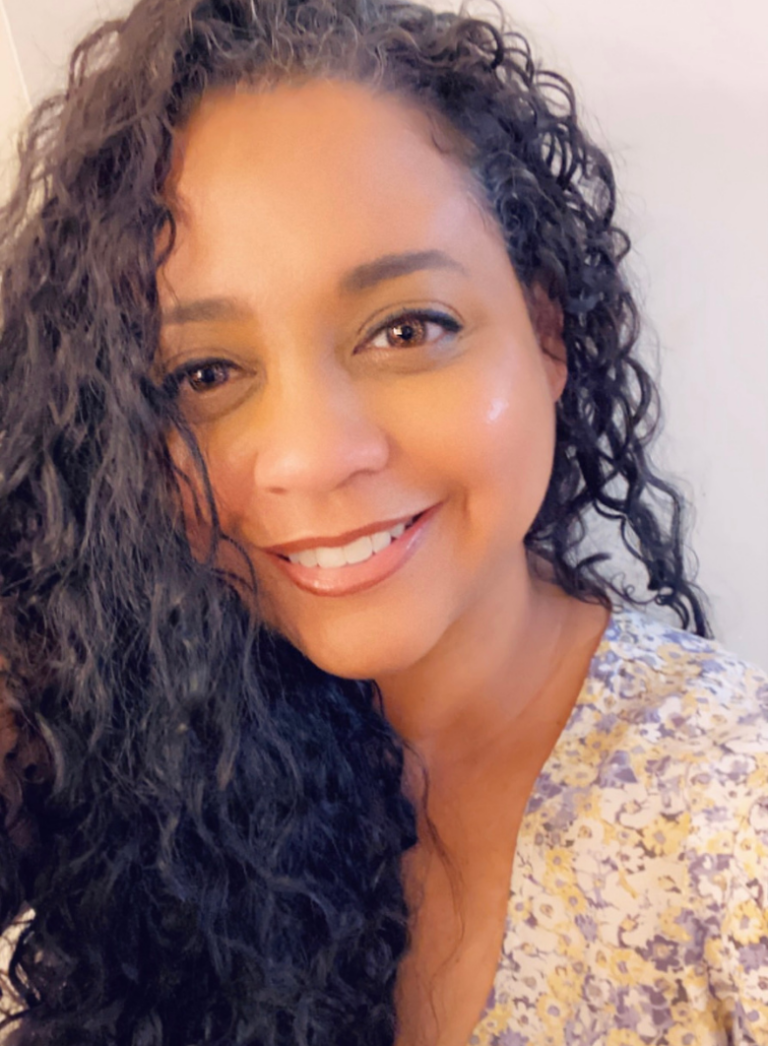 Eleanor Prior -Wet Ink Mobile Notary and Doc Prep - Henderson, Las Vegas, and Clark County Nevada